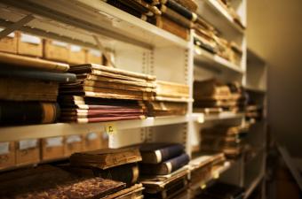 Rayonnage de la bibliothèque